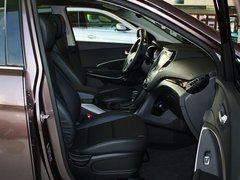 2013款 3.0L 自动 豪华版四驱 7座 欧IV
