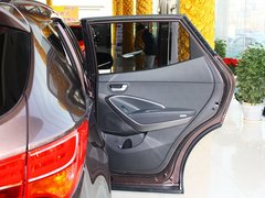 2013款 3.0L 自动 豪华版四驱 7座 欧IV
