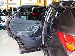 2013款 3.0L 自动 豪华版四驱 7座 欧IV