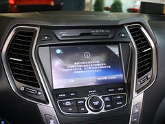 2013款 3.0L 自动 豪华版四驱 7座 欧IV