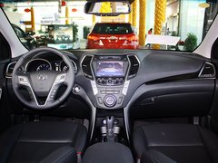 2013款 3.0L 自动 豪华版四驱 7座 欧IV