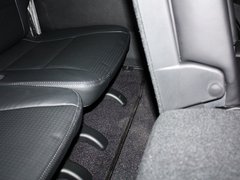 2013款 3.0L 自动 豪华版四驱 7座 欧IV
