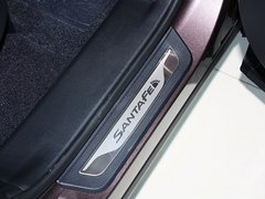2013款 3.0L 自动 豪华版四驱 7座 欧IV