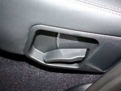 2013款 3.0L 自动 豪华版四驱 7座 欧IV