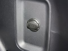 2013款 3.0L 自动 豪华版四驱 7座 欧IV