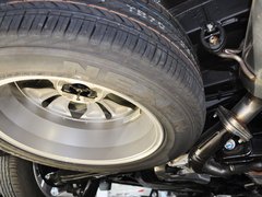 2013款 3.0L 自动 尊享版四驱 7座 欧IV