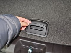 2013款 3.0L 自动 尊享版四驱 7座 欧IV