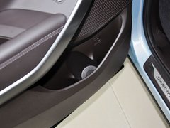 2013款 3.0L 自动 尊享版四驱 7座 欧IV