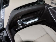 2013款 3.0L 自动 尊享版四驱 7座 欧IV