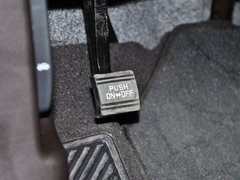 2013款 3.0L 自动 尊享版四驱 7座 欧IV