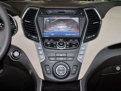 2013款 3.0L 自动 尊享版四驱 7座 欧IV