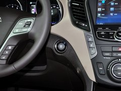 2013款 3.0L 自动 尊享版四驱 7座 欧IV