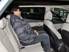 2013款 3.0L 自动 尊享版四驱 7座 欧IV