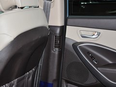 2013款 3.0L 自动 尊享版四驱 7座 欧IV