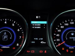 2013款 3.0L 自动 尊享版四驱 7座 欧IV