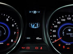 2013款 3.0L 自动 尊享版四驱 7座 欧IV
