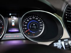 2013款 3.0L 自动 尊享版四驱 7座 欧IV