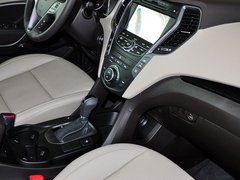2013款 3.0L 自动 尊享版四驱 7座 欧IV