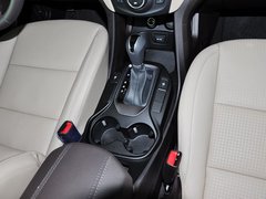 2013款 3.0L 自动 尊享版四驱 7座 欧IV