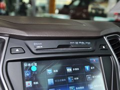 2013款 3.0L 自动 尊享版四驱 7座 欧IV