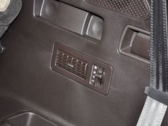 2013款 3.0L 自动 尊享版四驱 7座 欧IV
