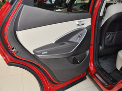 2013款 3.0L 自动 尊享版四驱 7座 欧IV