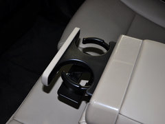2013款 3.0L 自动 尊享版四驱 7座 欧IV
