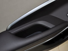 2013款 3.0L 自动 尊享版四驱 7座 欧IV