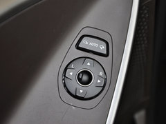 2013款 3.0L 自动 尊享版四驱 7座 欧IV
