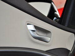 2013款 3.0L 自动 尊享版四驱 7座 欧IV