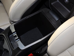 2013款 3.0L 自动 尊享版四驱 7座 欧IV