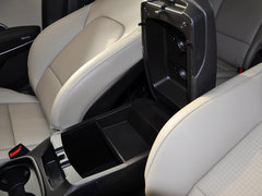 2013款 3.0L 自动 尊享版四驱 7座 欧IV