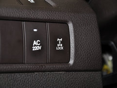 2013款 3.0L 自动 尊享版四驱 7座 欧IV