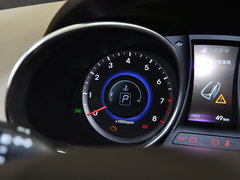2013款 3.0L 自动 尊享版四驱 7座 欧IV