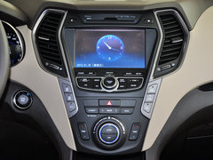 2013款 3.0L 自动 尊享版四驱 7座 欧IV