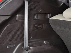 2013款 3.0L 自动 尊享版四驱 7座 欧IV
