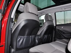 2013款 3.0L 自动 旗舰版四驱 7座 欧IV