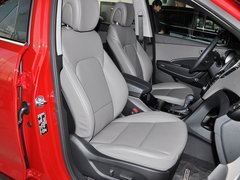 2013款 3.0L 自动 旗舰版四驱 7座 欧IV