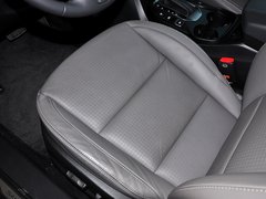 2013款 3.0L 自动 旗舰版四驱 7座 欧IV