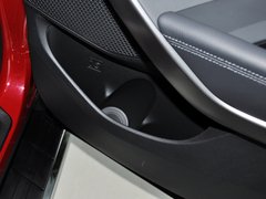 2013款 3.0L 自动 旗舰版四驱 7座 欧IV