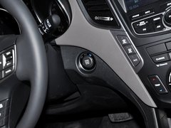 2013款 3.0L 自动 旗舰版四驱 7座 欧IV