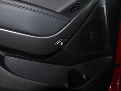 2013款 3.0L 自动 旗舰版四驱 7座 欧IV