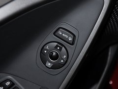 2013款 3.0L 自动 旗舰版四驱 7座 欧IV