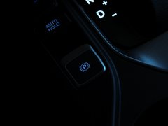 2013款 3.0L 自动 旗舰版四驱 7座 欧IV