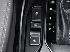 2013款 3.0L 自动 旗舰版四驱 7座 欧IV
