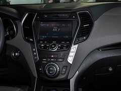 2013款 3.0L 自动 旗舰版四驱 7座 欧IV