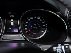 2013款 3.0L 自动 旗舰版四驱 7座 欧IV