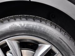 2013款 3.0L 自动 旗舰版四驱 7座 欧IV