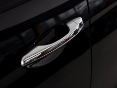 2013款 3.0L 自动 旗舰版四驱 7座 欧IV
