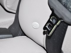 2013款 3.0L 自动 旗舰版四驱 7座 欧IV